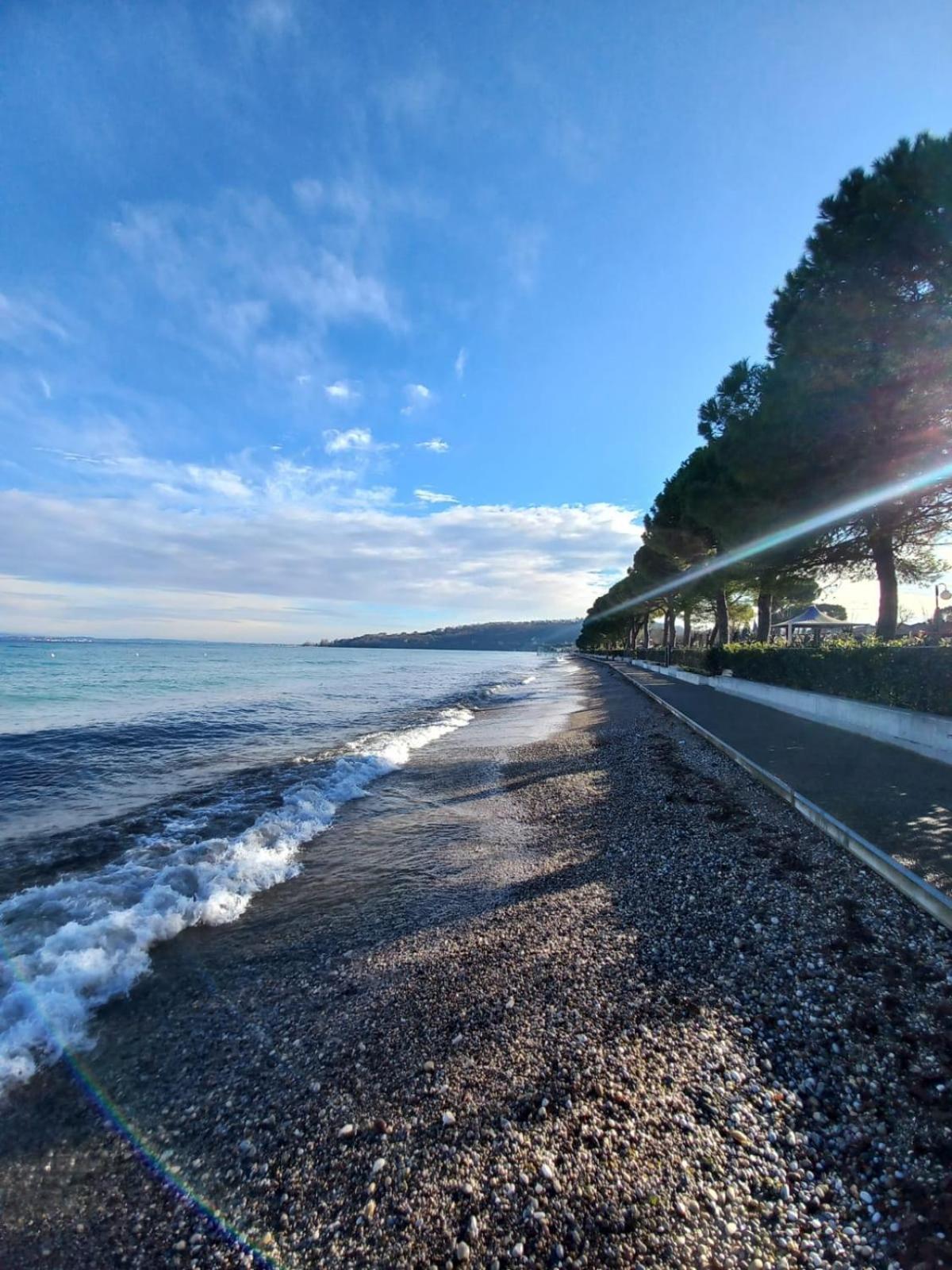 Appartamento Al Castello Padenghe sul Garda Exterior photo